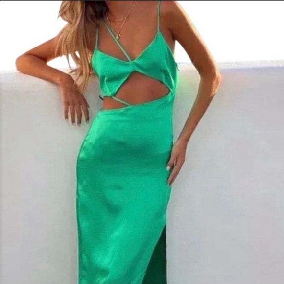 Zara satin kelly green dress - Picture 5 of 9